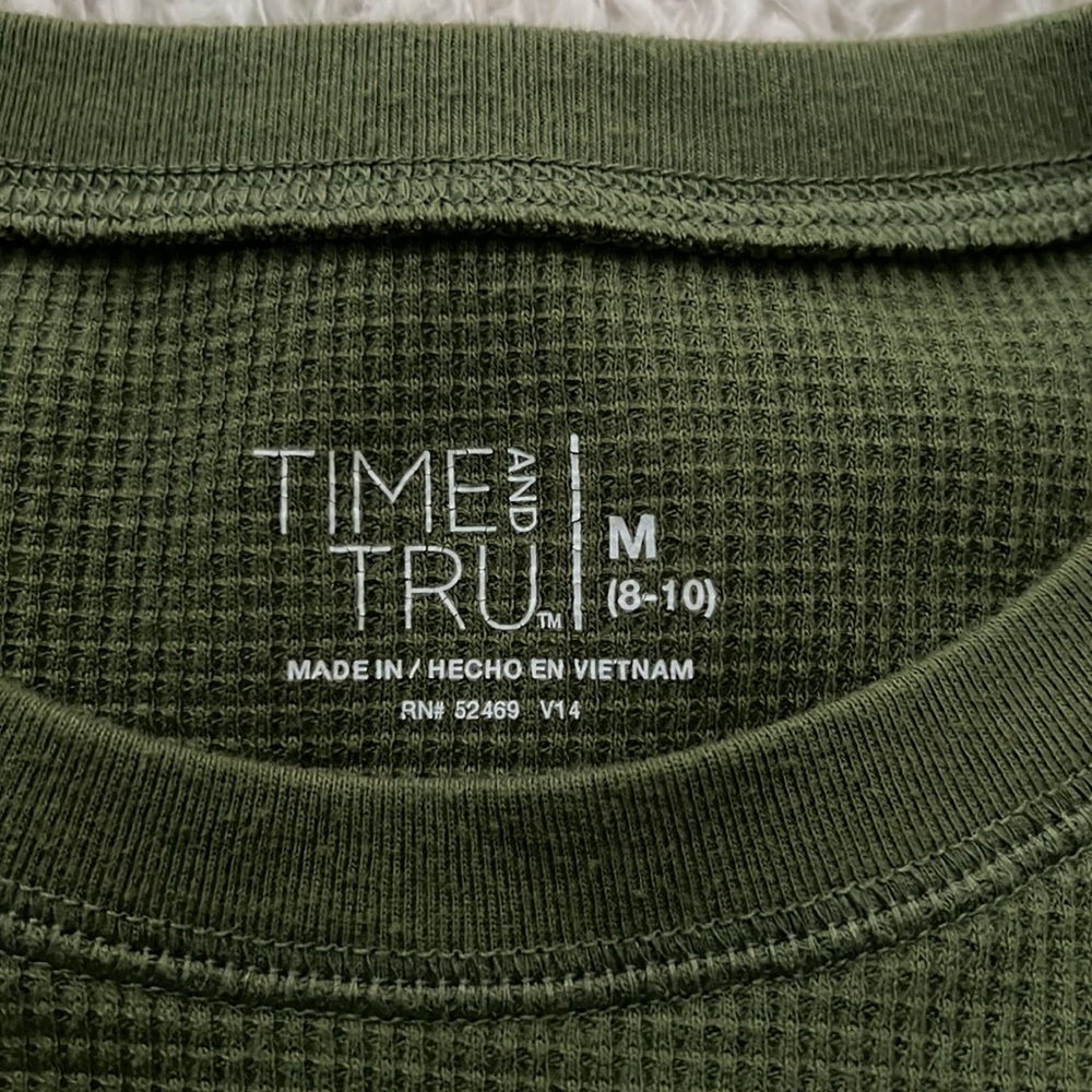 Dark Green long sleeve shirt - Picture 3 of 4